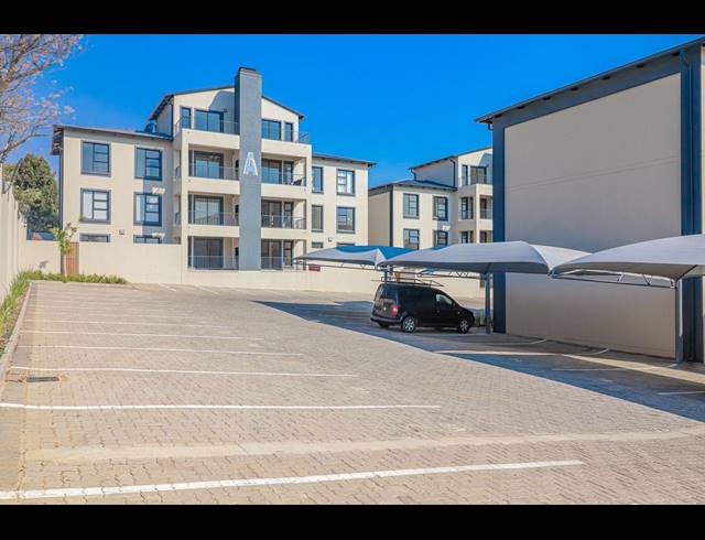 2 BEDROOM APARTMENT RENTED IN RIVONIA